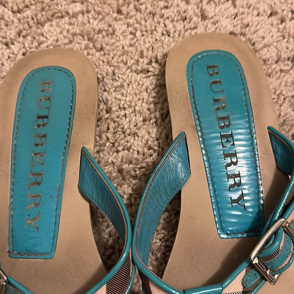 Burberry Classic Thong Sandal EU 40 - Picture 5 of 6